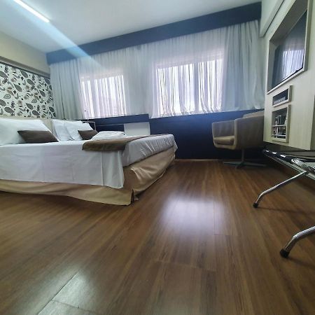 Lindo Flat Em Hotel 4 Estrelas Na Bela Vista Sao Paulo Dış mekan fotoğraf