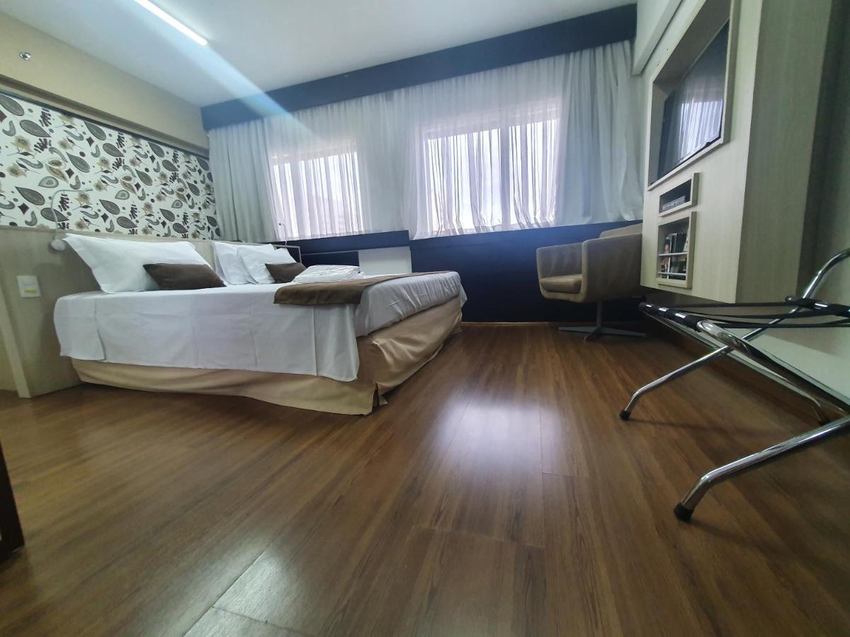 Lindo Flat Em Hotel 4 Estrelas Na Bela Vista Sao Paulo Dış mekan fotoğraf